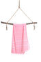 Dermatheek De Kadootjes Handdoek Hamamdoek met Geschenkdoos Ipanema Roze Dermatheek