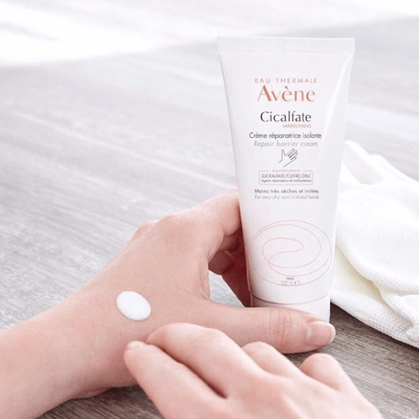 Eau Thermale Avène LICHAAM Avène CICALFATE Handcrème Dermatheek