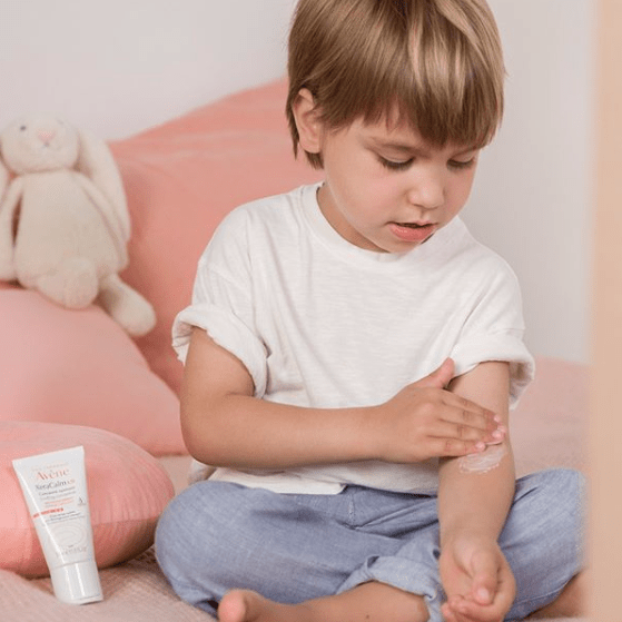 Eau Thermale Avène LICHAAM Avène XERACALM A.D. Verzachtend Concentraat Dermatheek